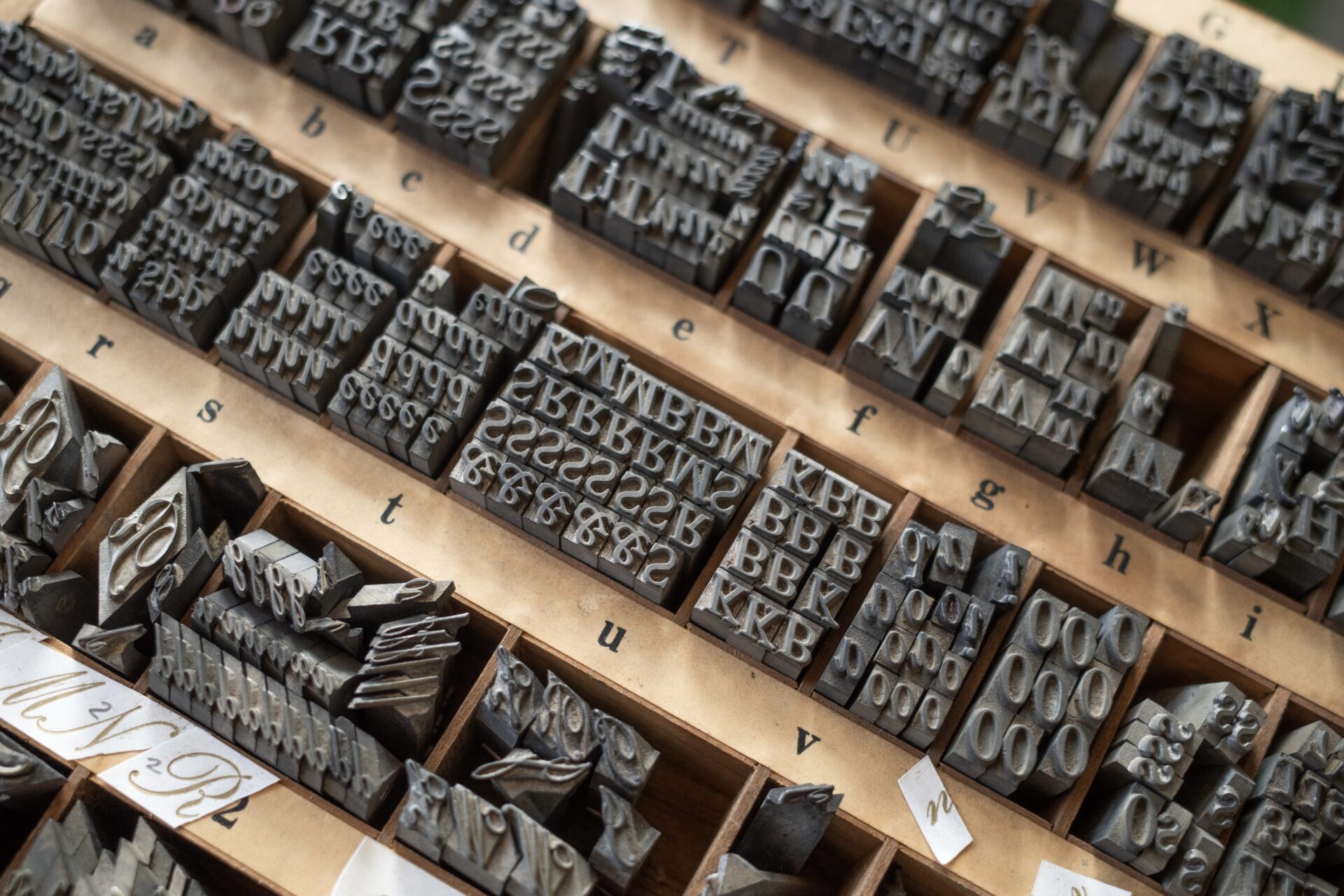 《EVENT》THE LETTER PRESS Presents 『活版印刷の魅力展』-見て触れて、「創る」を楽しむ- | イベント | 錢屋本舗本館