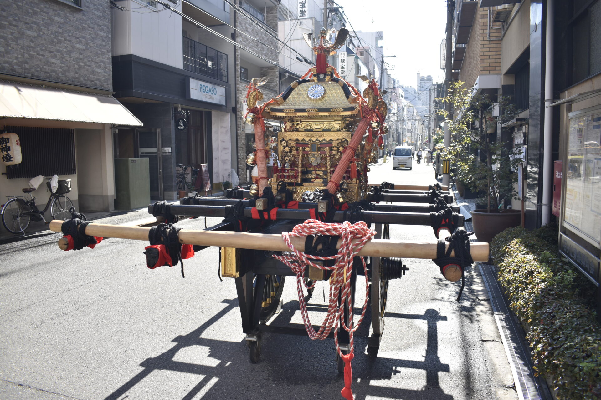 mikoshi